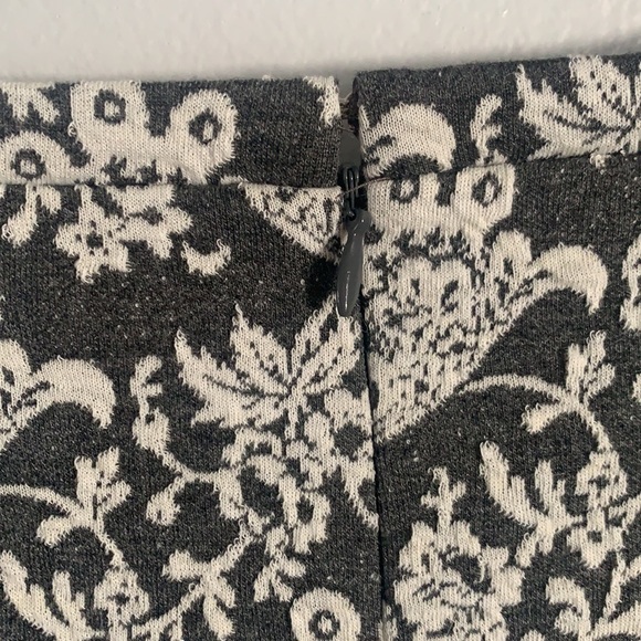 Loft Petite Small Gray & White Long Sleeve Dress - Picture 3 of 5